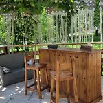Le Manoir Des Pelies, De Charme, Jacuzzi, Piscine, Riviere Bed and Breakfast Conques