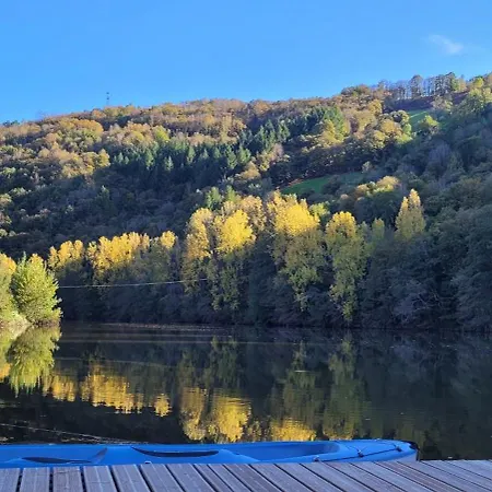 Le Manoir Des Pélies Et D'hôtes De Charme à 6kms De Spa, Piscine, Rivière, Thermes De Cransac Couette-café 3*