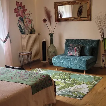 Le Manoir Des Pelies, De Charme, Jacuzzi, Piscine, Riviere