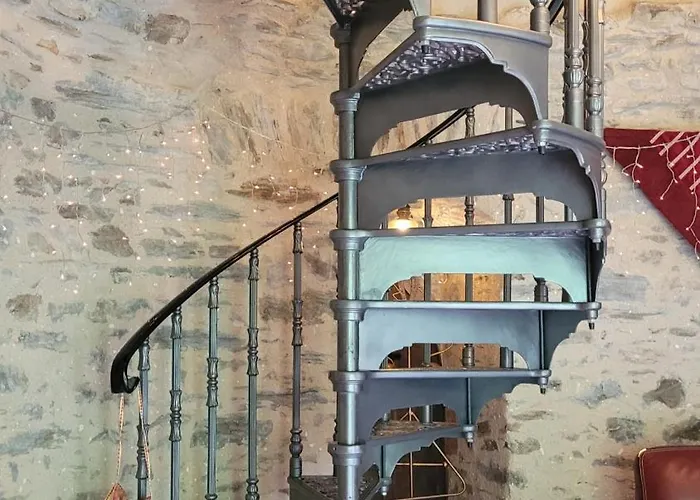 Le Manoir Des Pélies Et D'hôtes De Charme à 7kms De Spa, Piscine, Rivière, Thermes De Cransac Conques